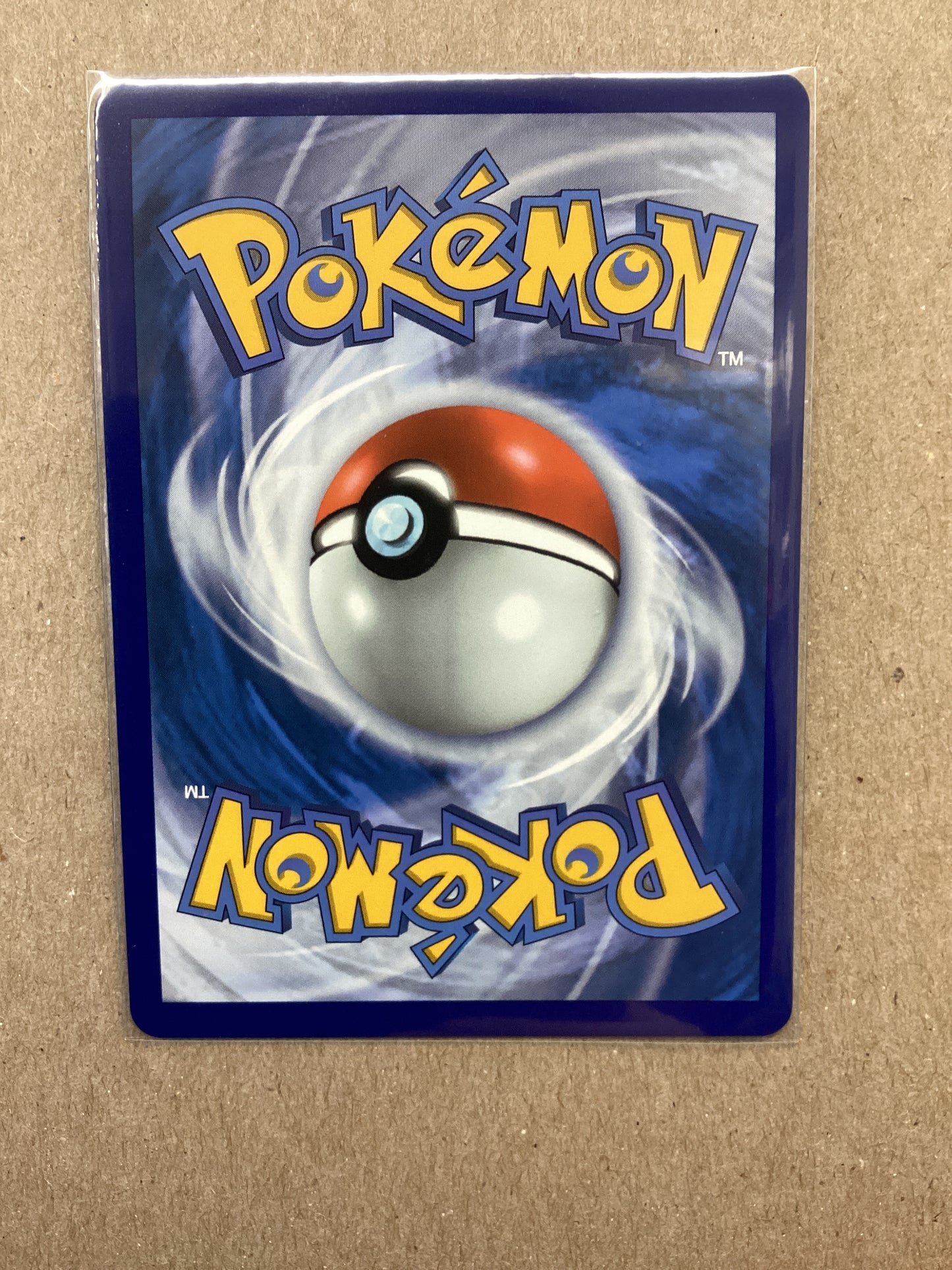 Mew VMAX (268/264) Fusion Strike - Secret Rare