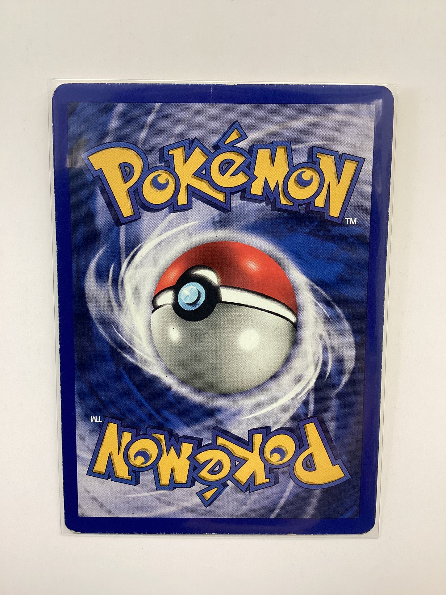 Pikachu (Red Cheeks) 58/102 (Base Set Shadowless)