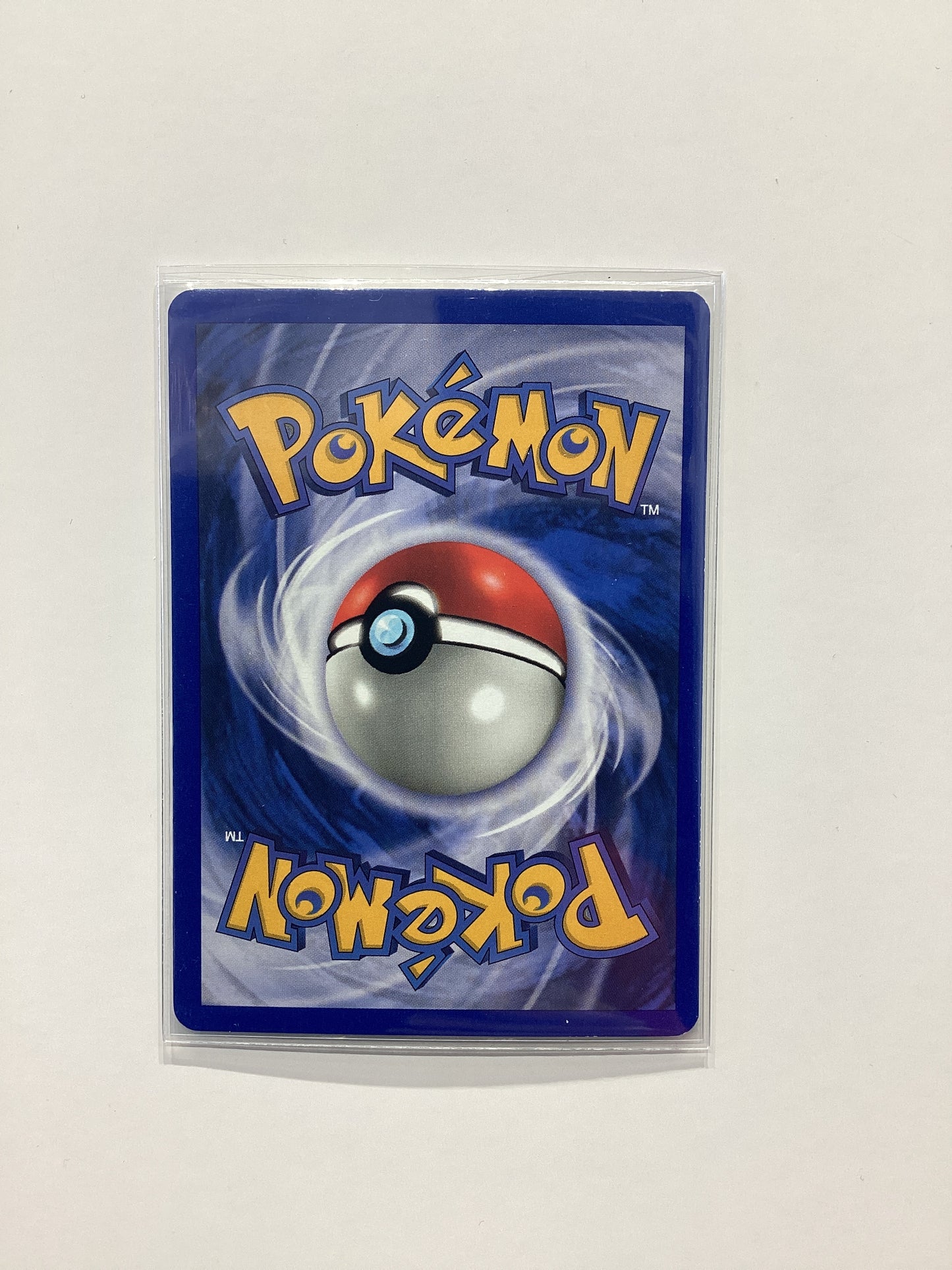 Zapdos (16/102) Base Set - Holo