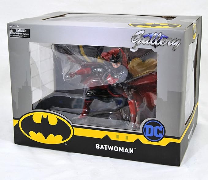 DIAMOND SELECT TOYS DC Gallery: Batwoman PVC Figure, Multicolor