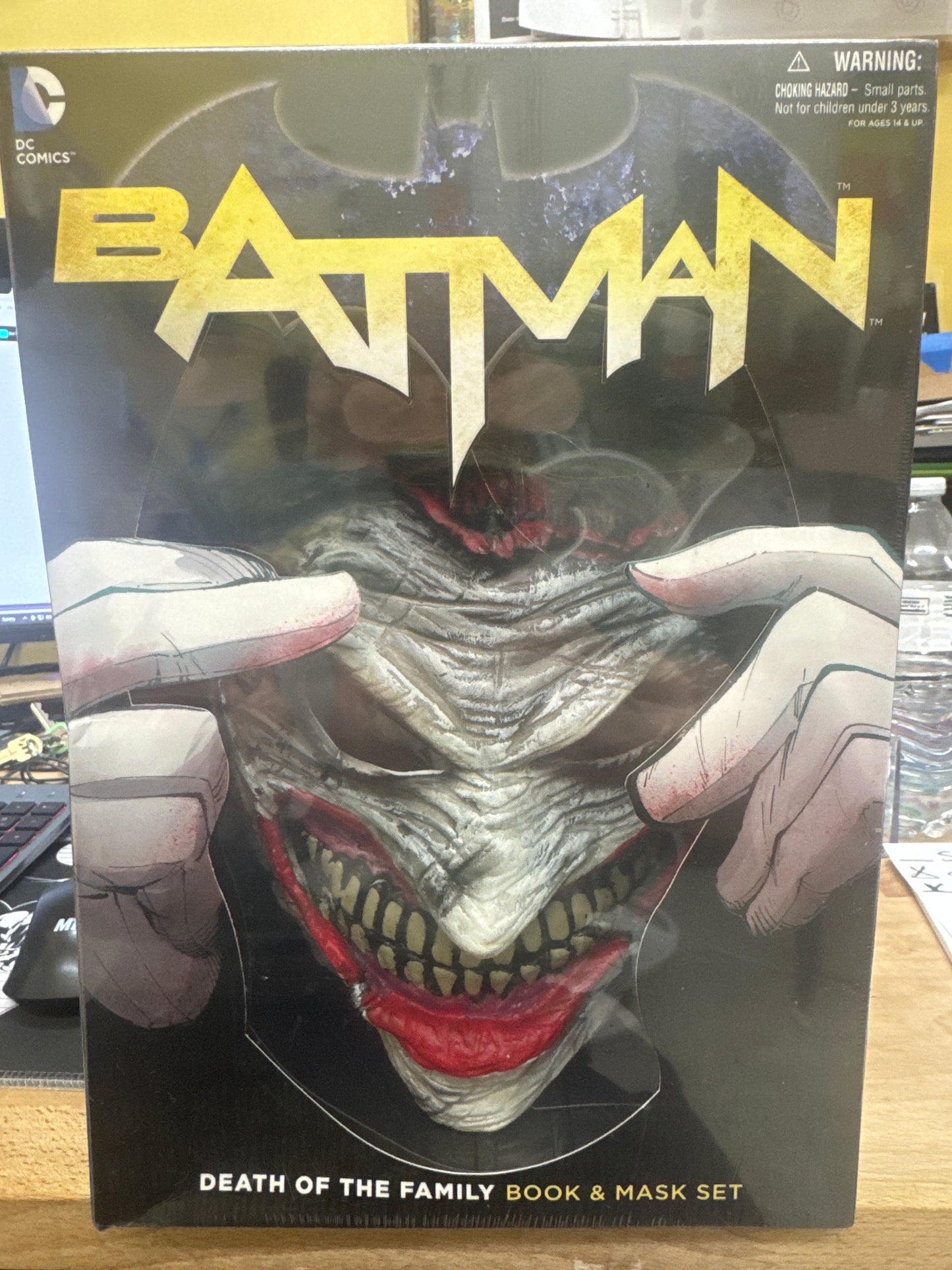 Batman: Death of the Family Book and Joker Mask Set - Softcover