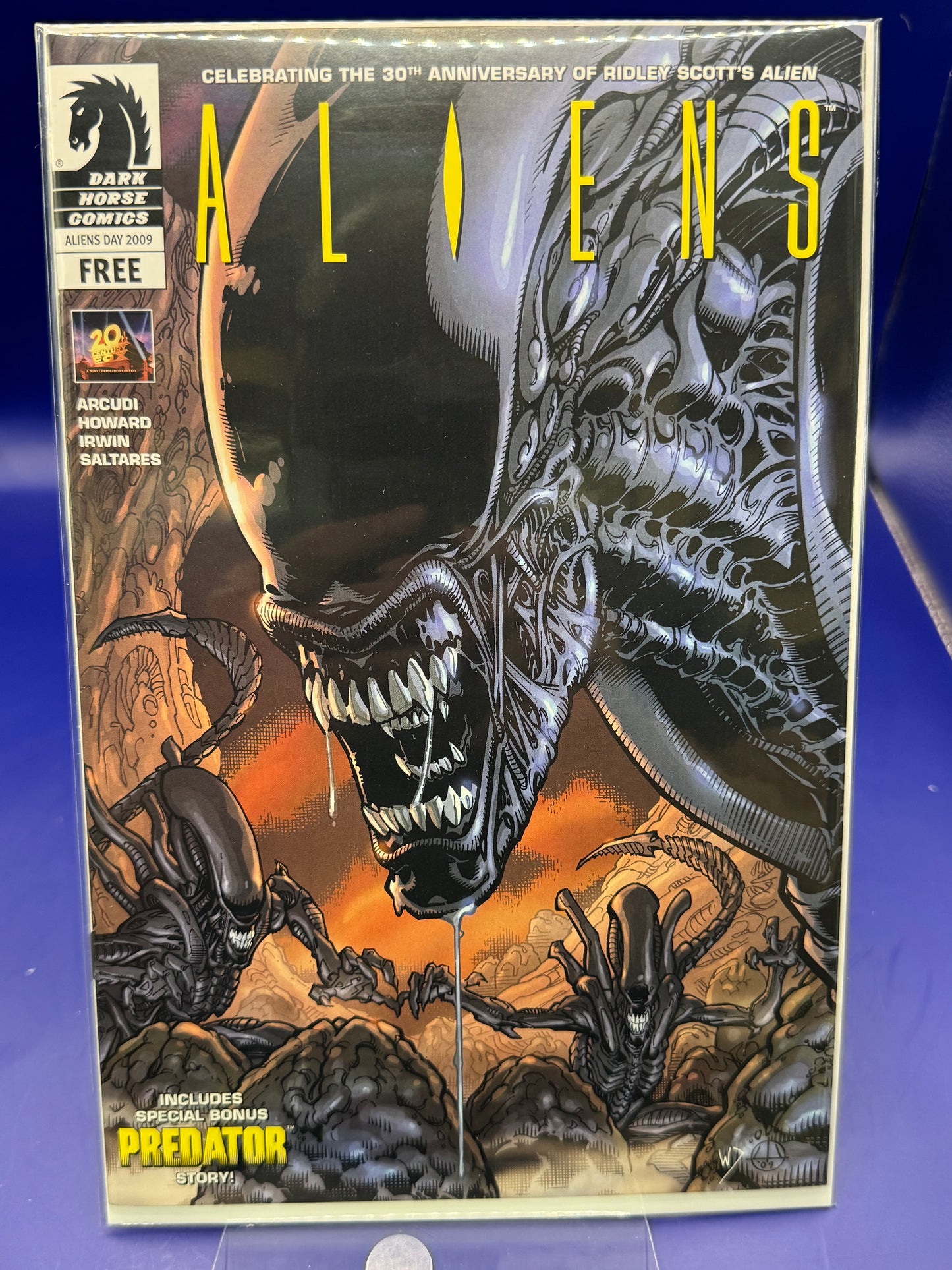 Aliens Free Alien Day 2009 Chris Warner Aliens Day Variant