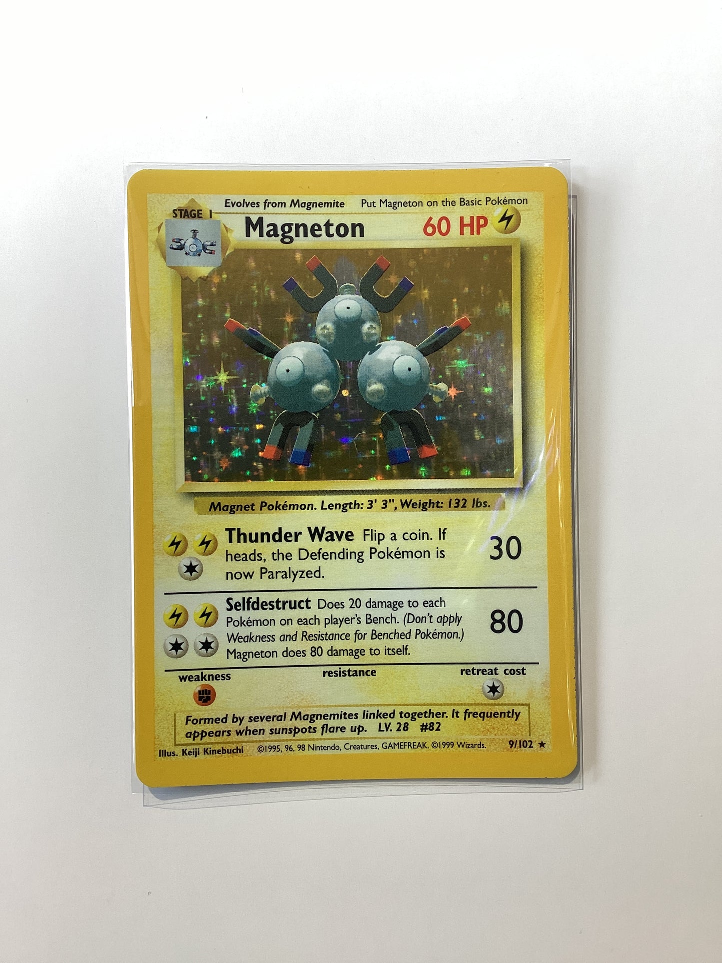 Magneton (9/102) Base Set - Holo Rare
