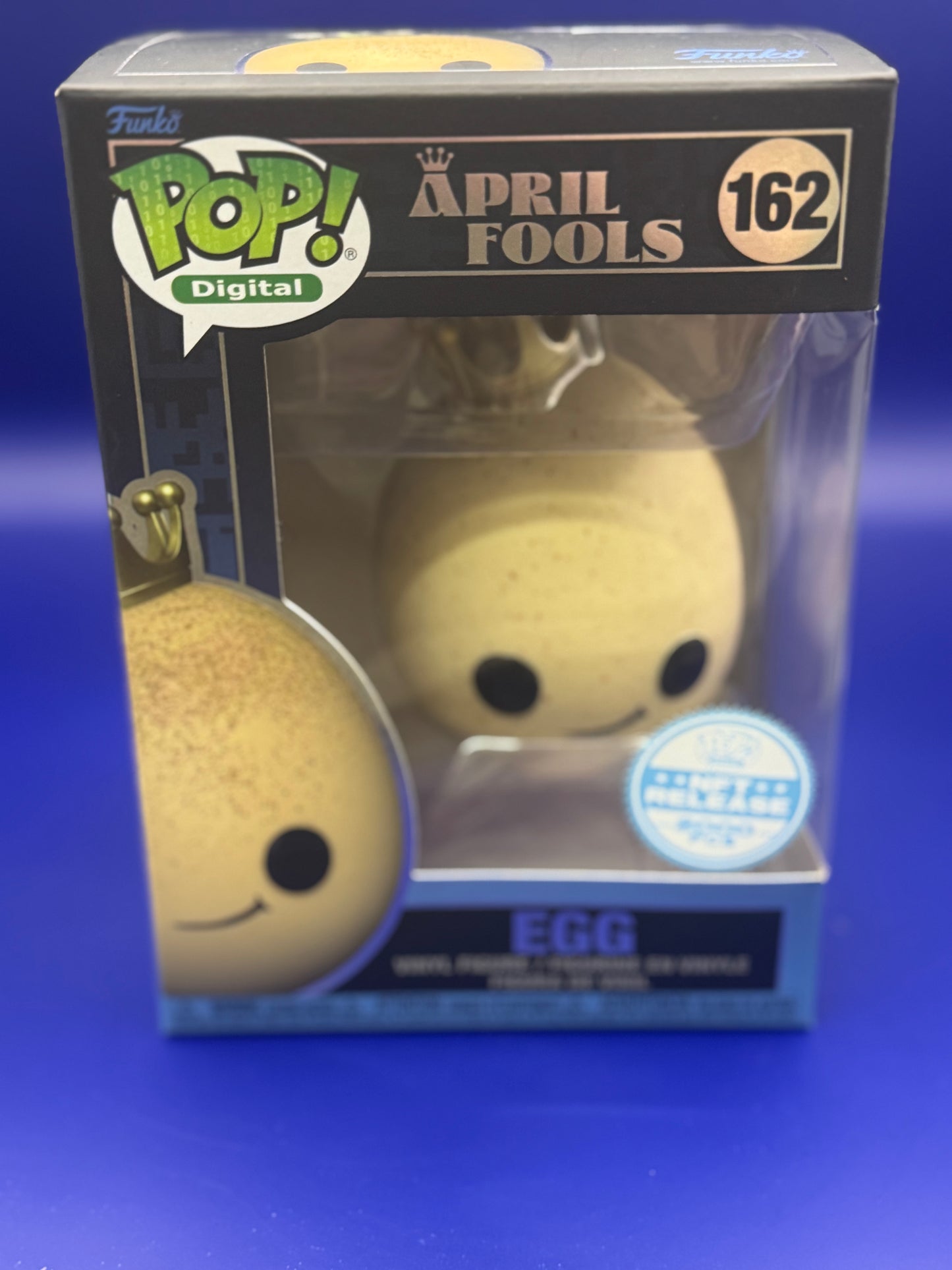 Funko Pop! Vinyl Egg #162  w/ hard protector