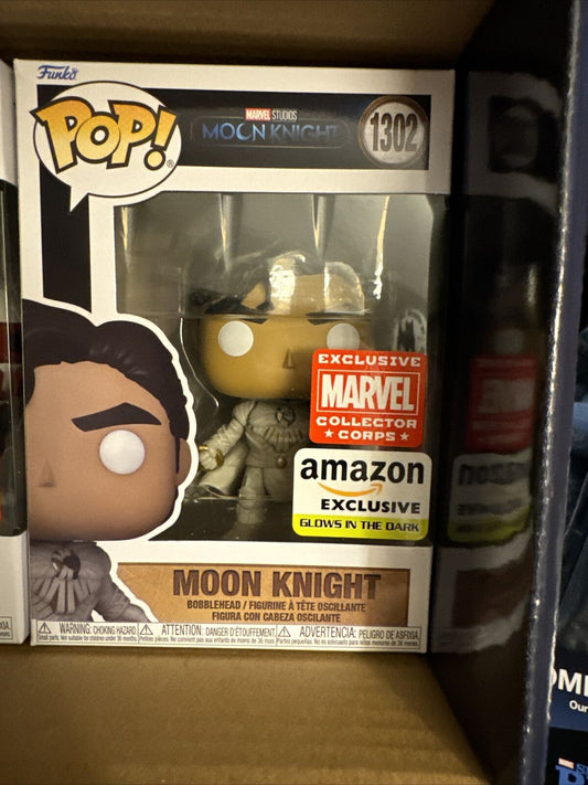 Funko POP! Moon Knight: Moon Knight (maskless) #1302 Glow MCC Exclusive GITD